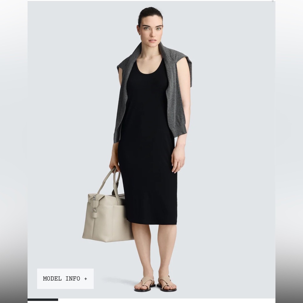 UNBOUND MERINO Women’s Merino Travel Dress